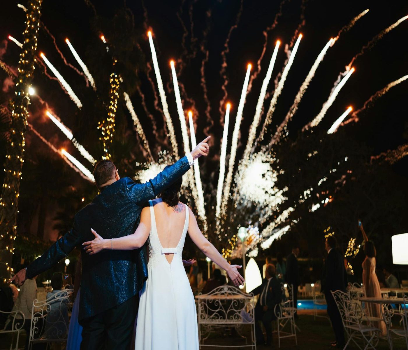 tűzijáték Pécs látványos eskűvői pirotechnika